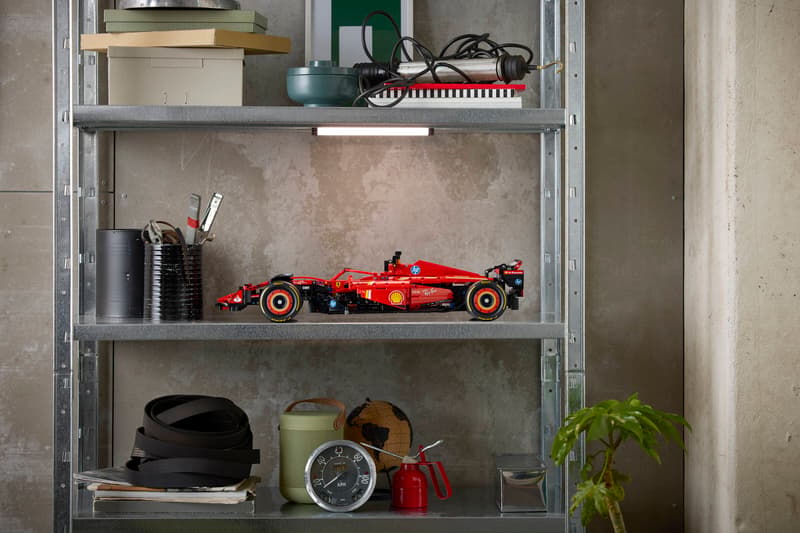 Italian F1 Racing SF-24 - 42207