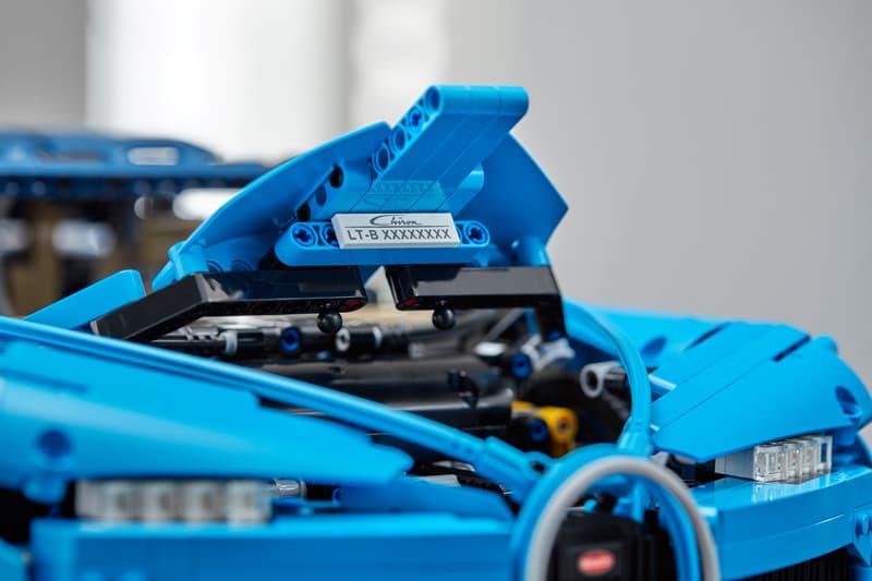 French Hypercar Chiron - 42083