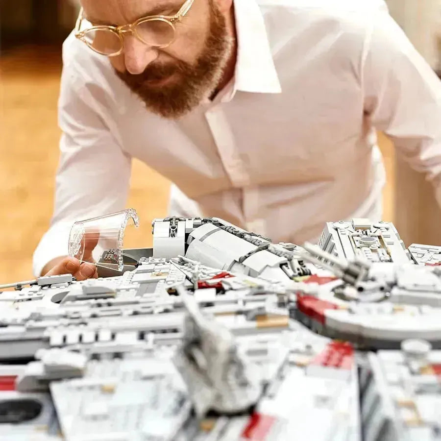 Smuggler's Falcon Ship UCS - 75192