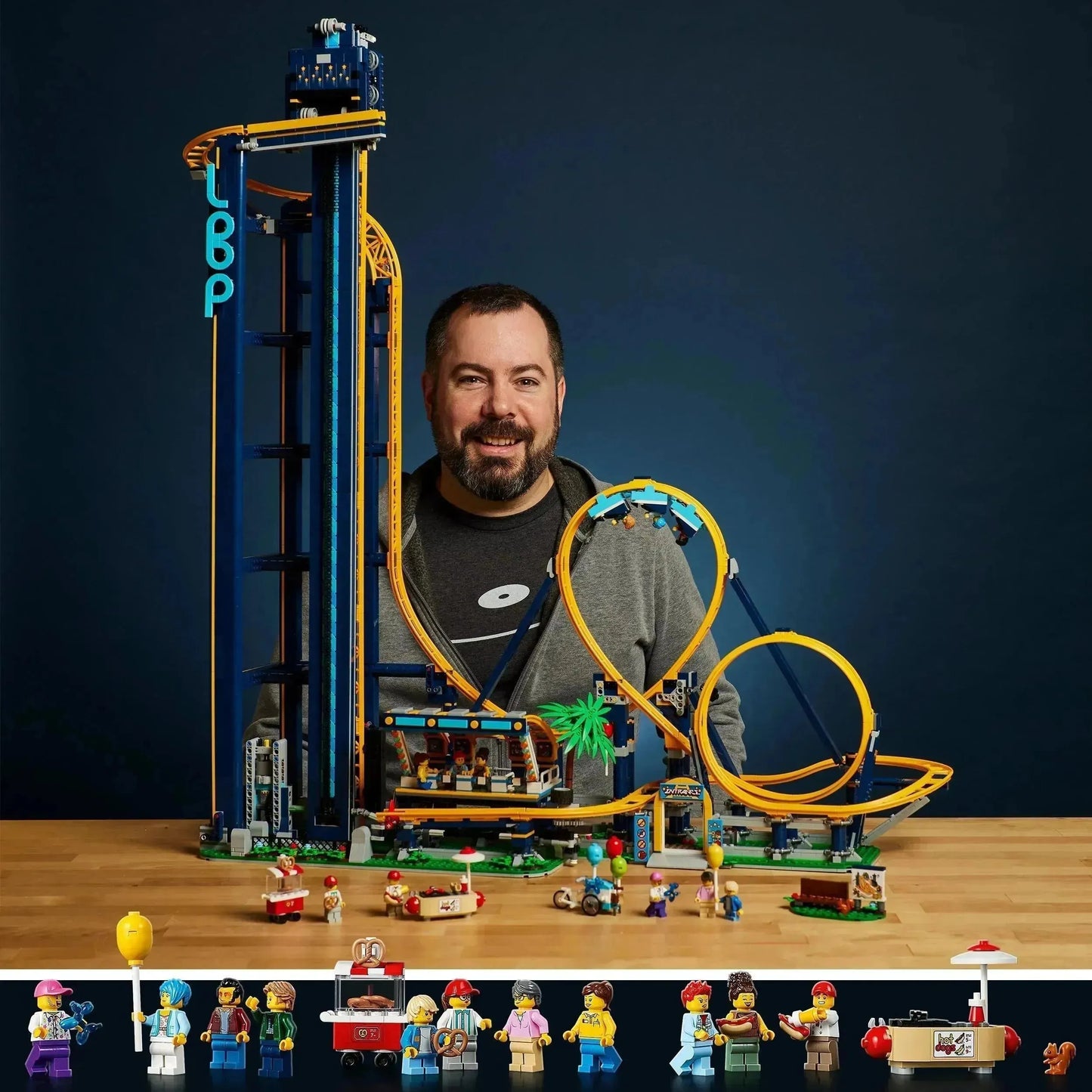 Amusement Park Loop Coaster - 10303