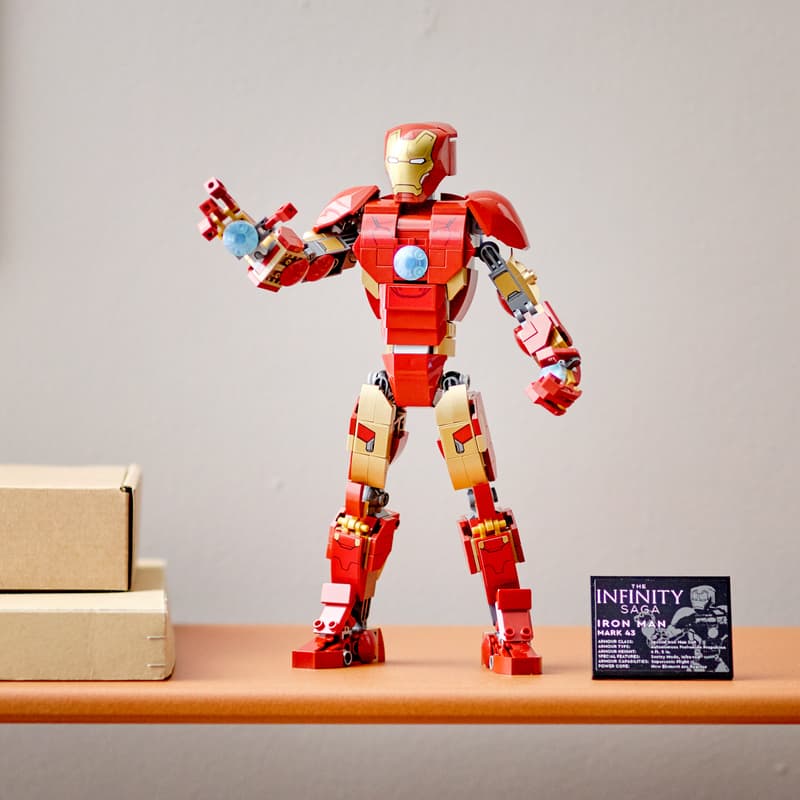Armored Hero Figure - 76206